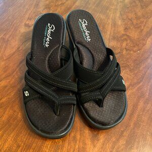 NWT - SKECHERS Rumblers Young At Heart Wedge Sandal